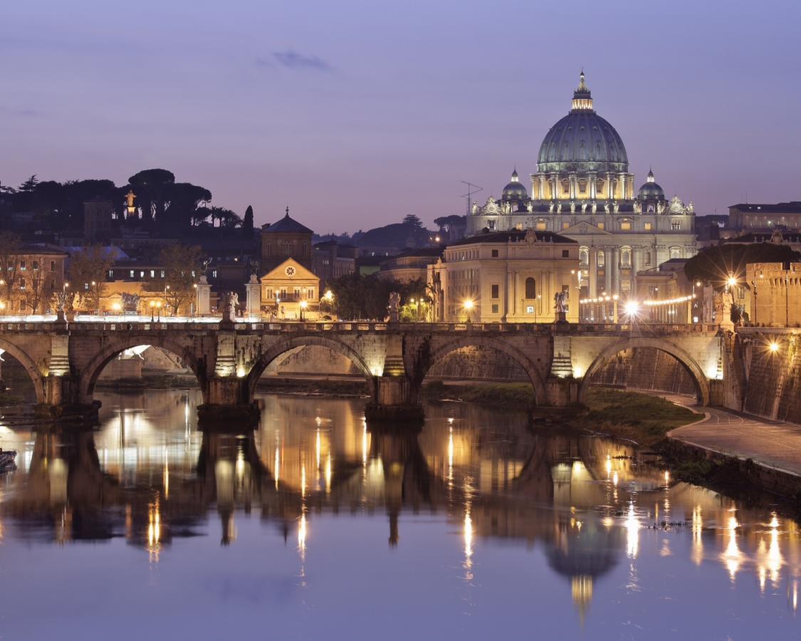 Open Space Vatican Museum Rome Exterior photo
